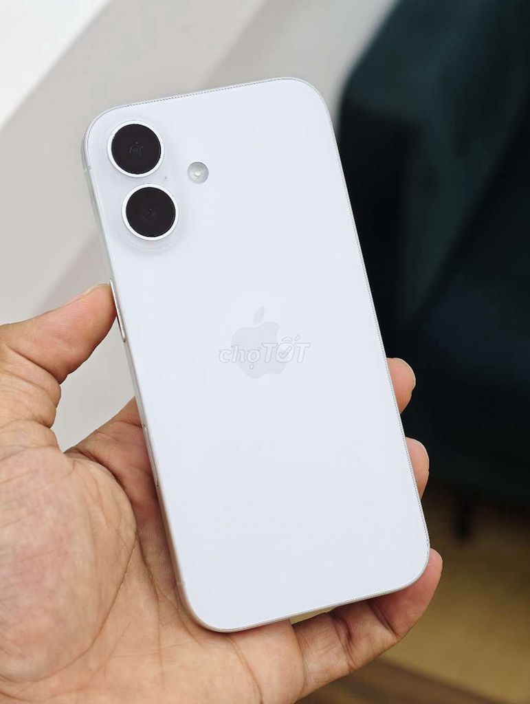 🍎IPHONE 16 128GB TRẮNG ĐẸP NGUYÊN BẢN 98% P90👇. Mua bán Điện thoại tại Quận Hải An Hải Phòng được đăng bởi 98 Ngô Gia Tự Hoàng Dũng Mobile Ngã 3 Văn Cao hình 1