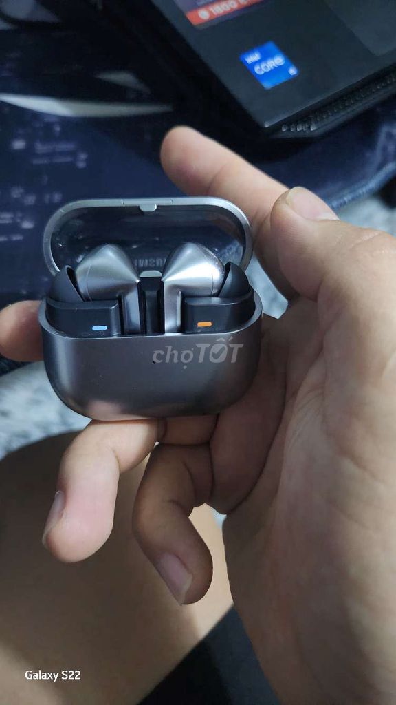 Tai nghe Samsung Galaxy Buds 3 Pro Đen. Mua bán Tivi, Âm thanh tại Quận Cẩm Lệ Đà Nẵng được đăng bởi Duy hình 1