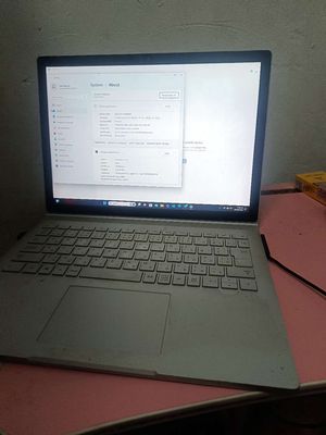Laptop surface 2: i7/ 8GB/256GB/2k