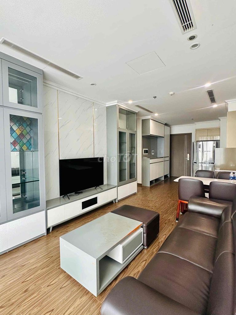 Редкость! 3-комн. кв. Vinhomes West Point 90м², полная меблировка, заселение сразу