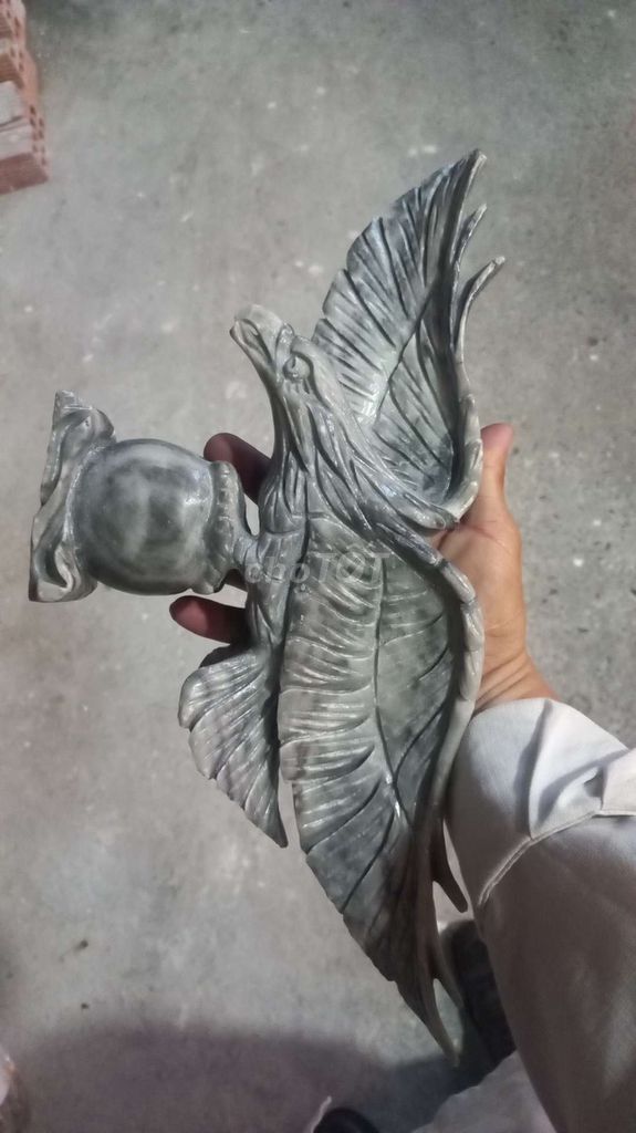 Tượng đá Chim đá tự nhiên xám. Mua bán Đồ sưu tầm, đồ cổ tại Quận 1 Tp Hồ Chí Minh được đăng bởi Anh Phát  hình 1
