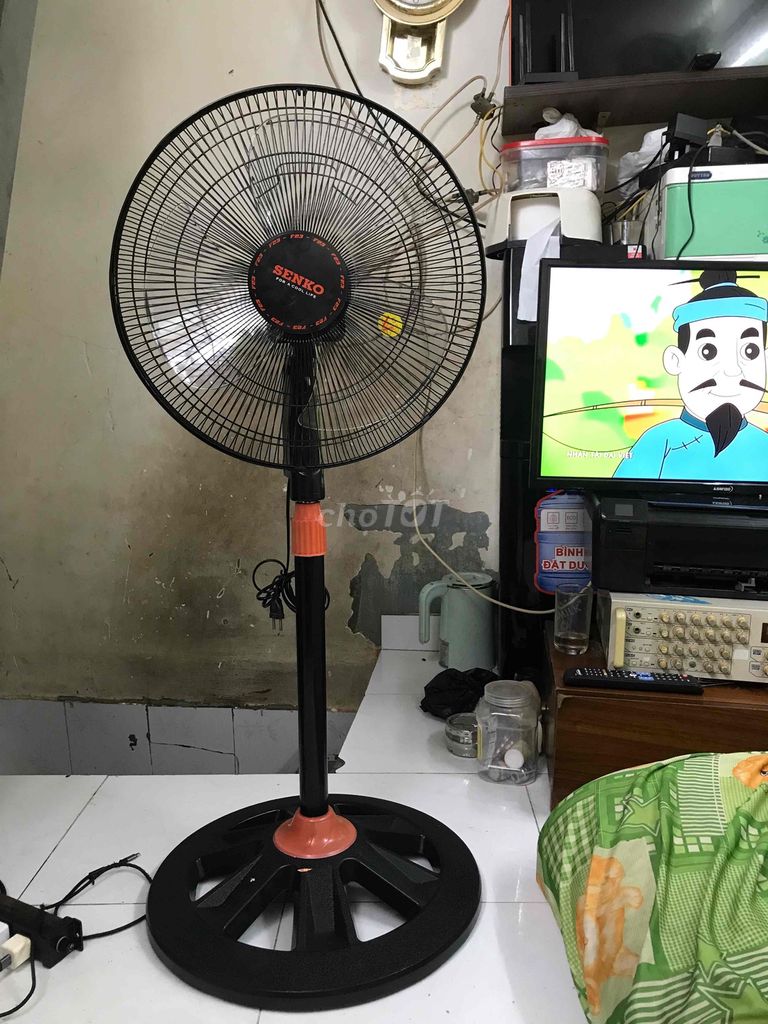 thanh lý  quạt đứng cao hiệu senko. Mua bán Quạt tại Quận Phú Nhuận Tp Hồ Chí Minh được đăng bởi phan huu phuoc hình 1
