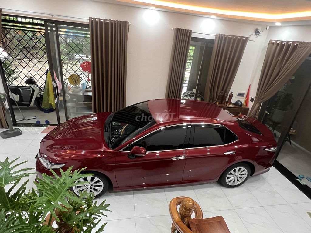 Toyota Camry 2020 2.0G - 76000 km. Mua bán Ô tô tại Quận Tân Bình Tp Hồ Chí Minh được đăng bởi Vinh nguyễn hình 5