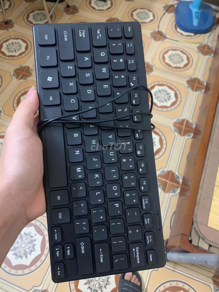 Bàn phím có dây Đen Gõ phím êm ái. Mua bán Phụ kiện (Màn hình, Chuột...) tại Thị xã Sơn Tây Hà Nội được đăng bởi Duc Minh hình 1
