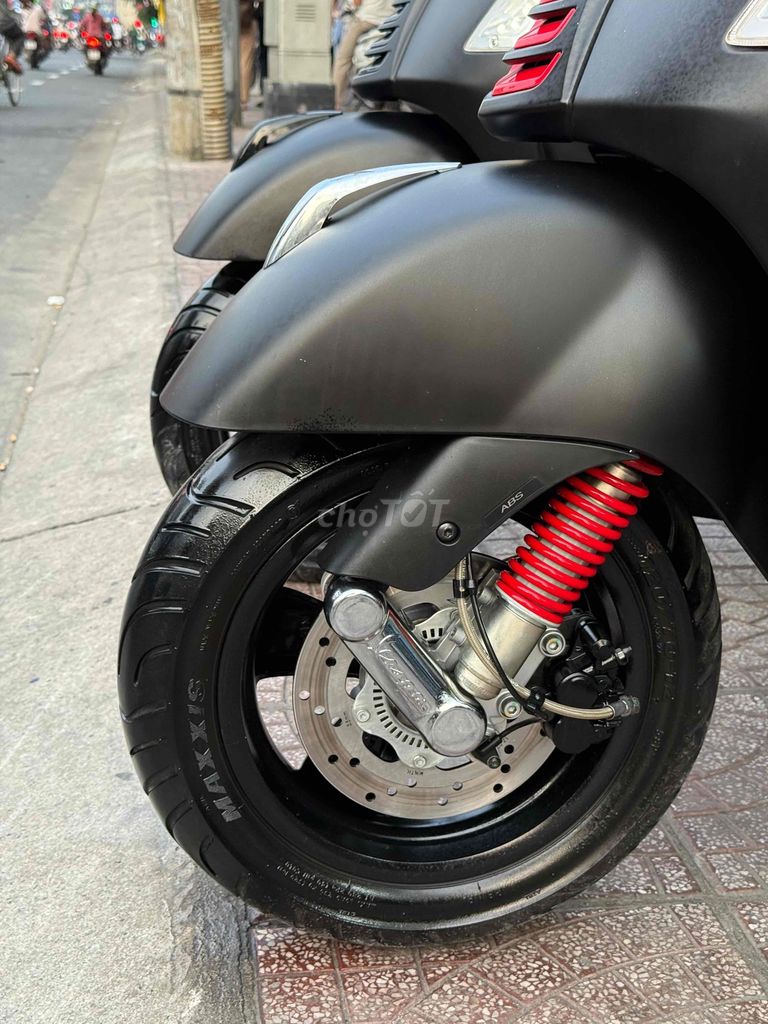 Vespa GTS S 150 150 2022 chính chủ xe đẹp mới 90%. Mua bán Xe máy tại Quận Phú Nhuận Tp Hồ Chí Minh được đăng bởi VESPA Piaggio Quốc Vương  hình 11