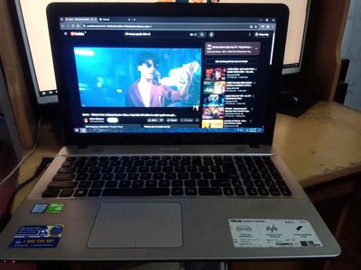 Thanh lý Laptop Asus X541U. Mua bán Laptop tại Quận Hoàn Kiếm Hà Nội được đăng bởi Hải Yến Nguyễn
