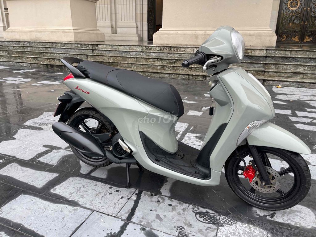 xe đẹp cốp rộng,khoá thông minh. Mua bán Xe máy tại Thành phố Vinh Nghệ An được đăng bởi Mạnh Nhỏ hình 9