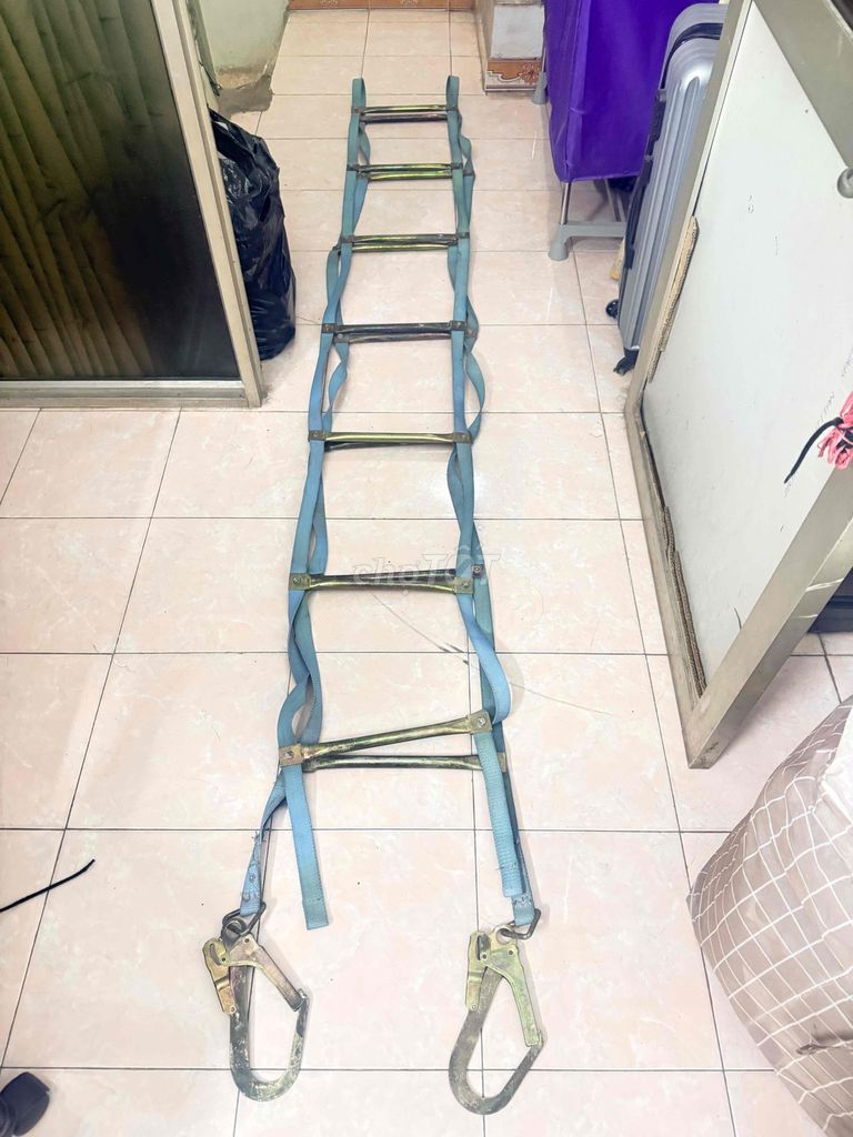 Thang dây thoát hiểm. Mua bán Nội thất, đồ gia dụng khác tại Quận Thanh Xuân Hà Nội được đăng bởi Viet Vu hình 1