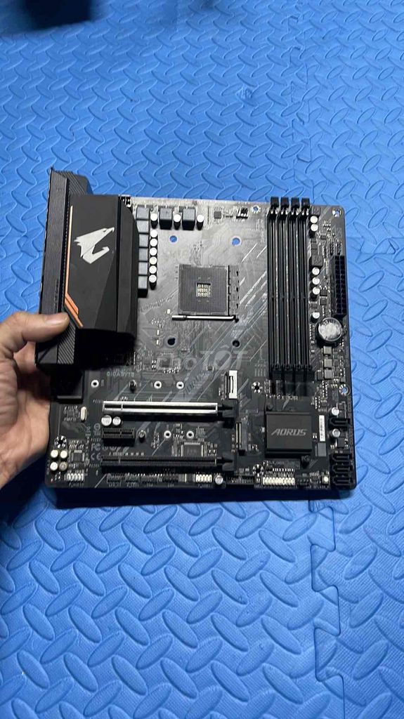 Bo mạch chủ Gigabyte B550M Aorus Elite