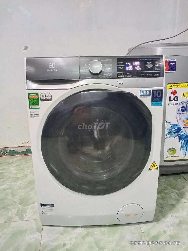 giặt sấy Electrolux 10kg/7kg INVERTER nguyên zin. Mua bán Máy giặt tại Quận 7 Tp Hồ Chí Minh được đăng bởi LÊ DƯƠNG 87 hình 1