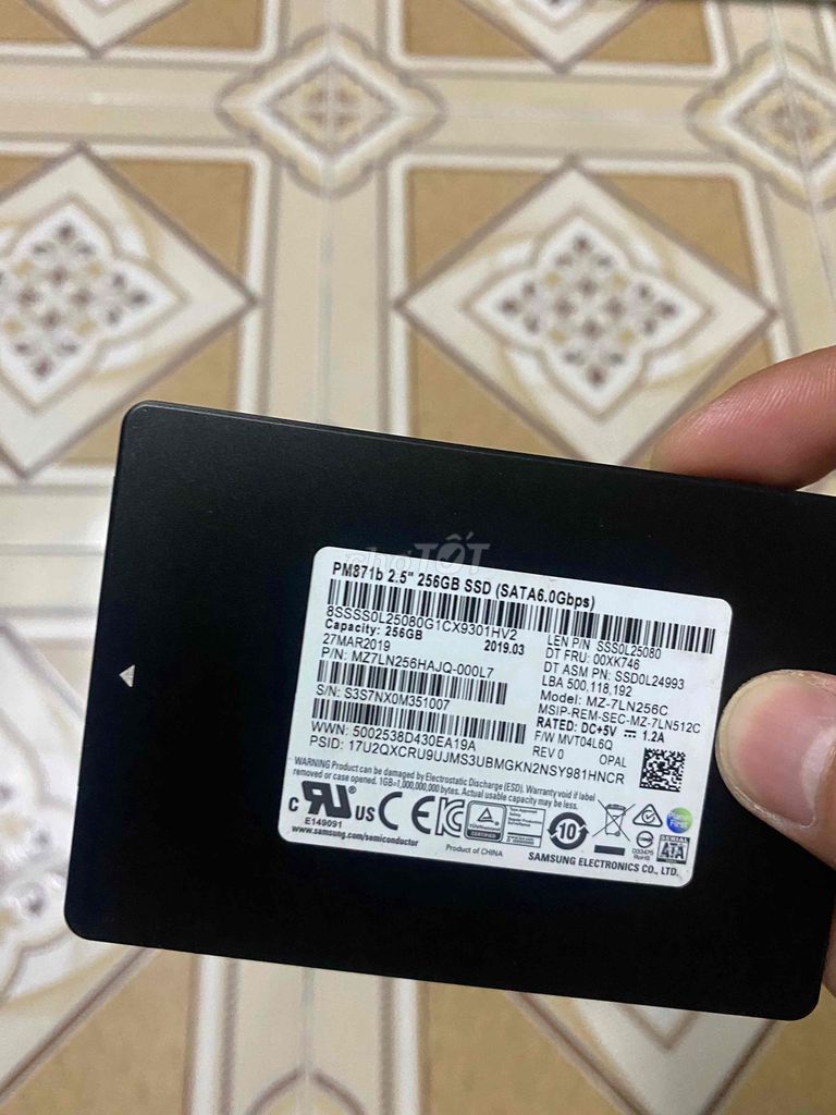 SSD Samsung 256G Sata hàng usa zin all sẵn Win 10