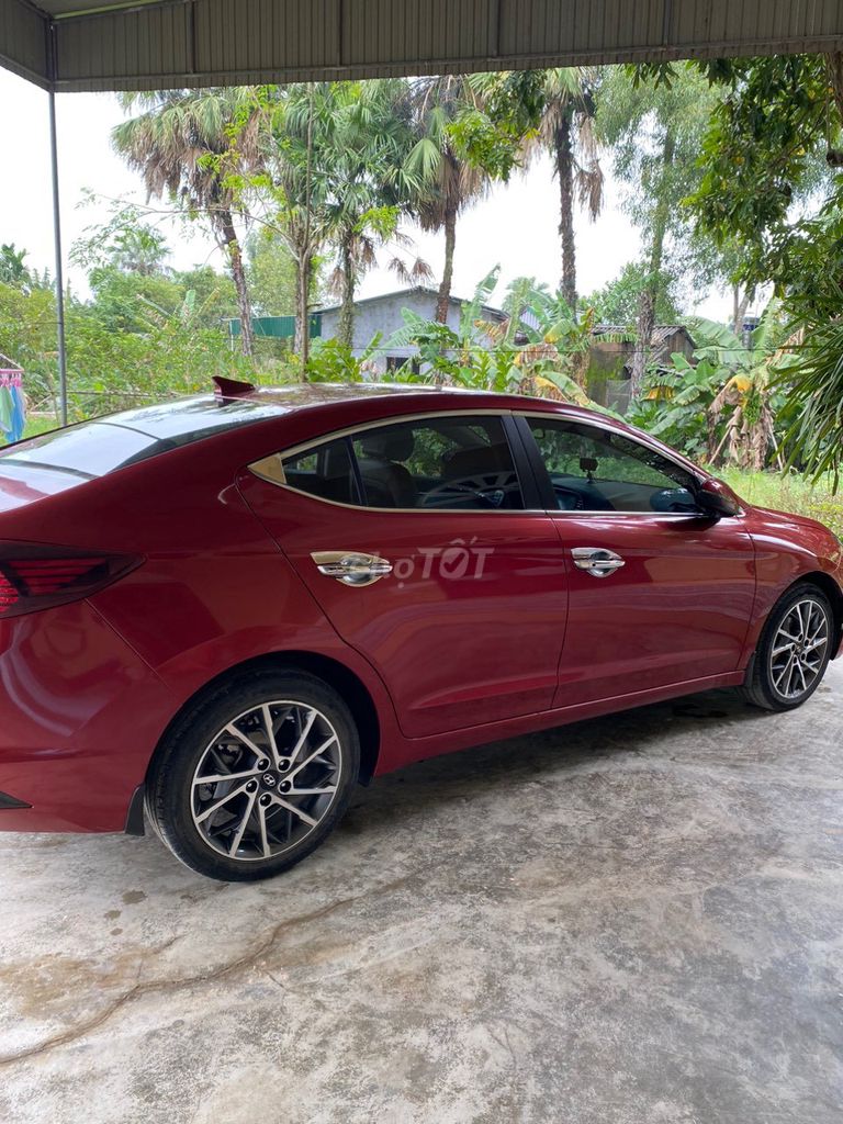 Hyundai Elantra 2020 2.0 AT - 50000 km. Mua bán Ô tô tại Quận Hoàng Mai Hà Nội được đăng bởi Nguyễn Đình Tuấn hình 4