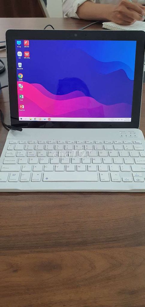 cần bán gấp đóng trọ. Mua bán Laptop tại Quận 11 Tp Hồ Chí Minh được đăng bởi Nhi hình 1