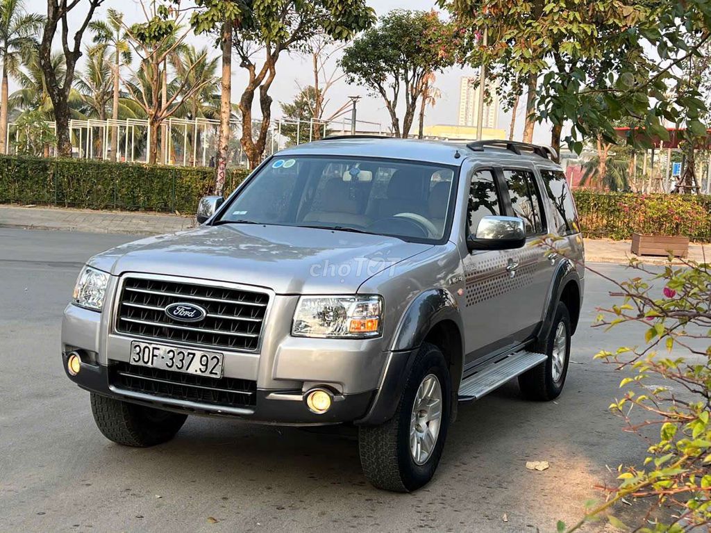 Ford Everest 2009 Limited 4x2 - 60000 km