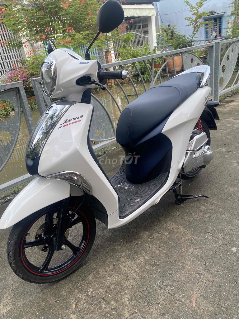 xe ích đi còn đẹp. Mua bán Xe máy tại Thành phố Thủ Dầu Một Bình Dương được đăng bởi Haquocthanh hình 3