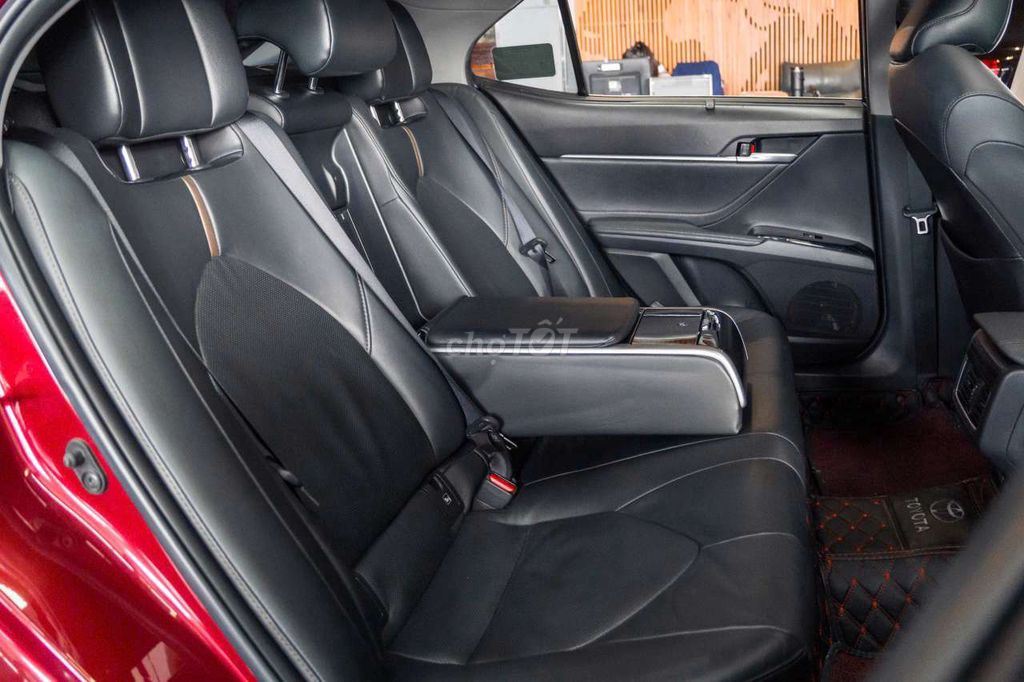 ❤️ Toyota Camry 2.5Q , 2020 ❤️

 bản full 2.5Q. Mua bán Ô tô tại Quận Hải Châu Đà Nẵng được đăng bởi TÂN HƯNG YÊN AUTO hình 15