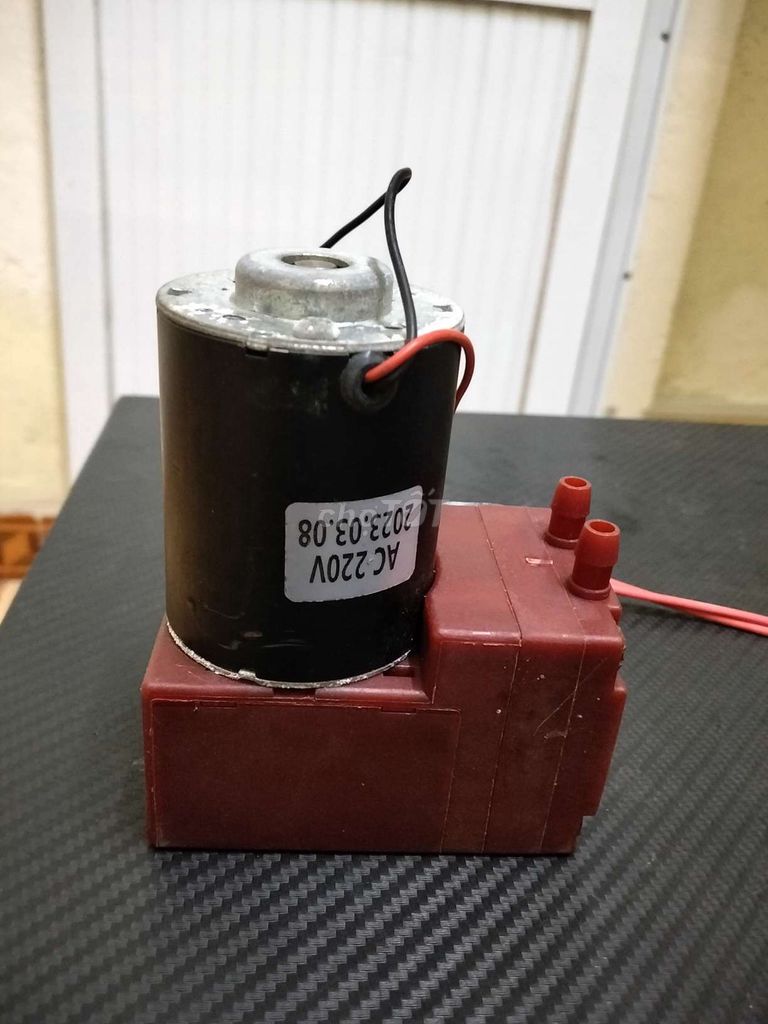 Bơm áp suất âm AC 220V Đen Đỏ. Mua bán Đồ chuyên dụng, Giống nuôi trồng tại Huyện Thanh Trì Hà Nội được đăng bởi Truong Xuan hình 1