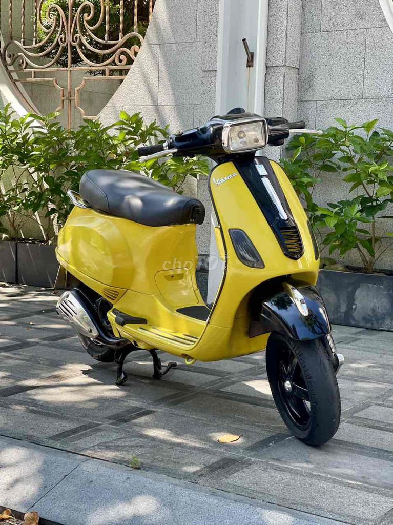 siêu phẩm vespa 2vies phun xăng cục máy rin chất. Mua bán Xe máy tại Quận Hải Châu Đà Nẵng được đăng bởi nguyễn thị hà hình 2