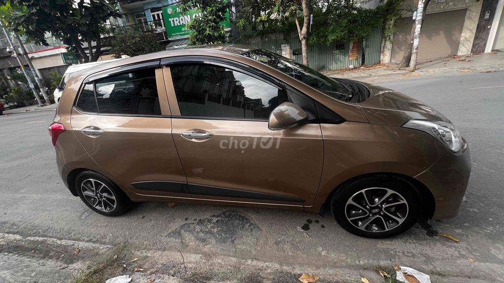 Hyundai i10 2021 Vàng cát 12000 km. Mua bán Ô tô tại Quận Bình Tân Tp Hồ Chí Minh được đăng bởi Nguyễn trung  hình 1