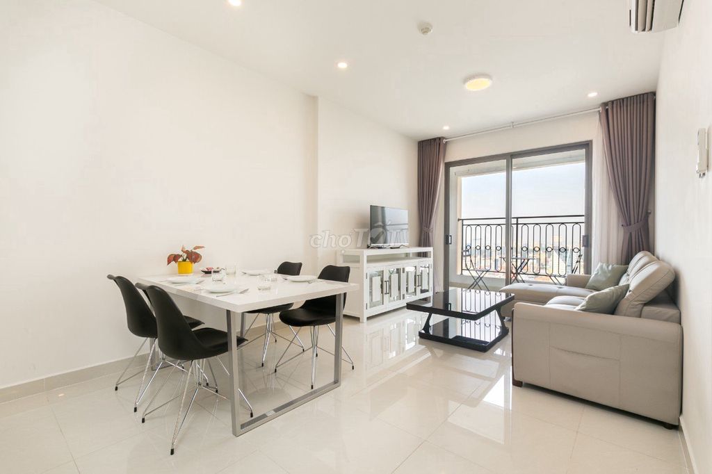 Căn hộ 88m2, 2pn Dự án Saigon Royal - Quận 4