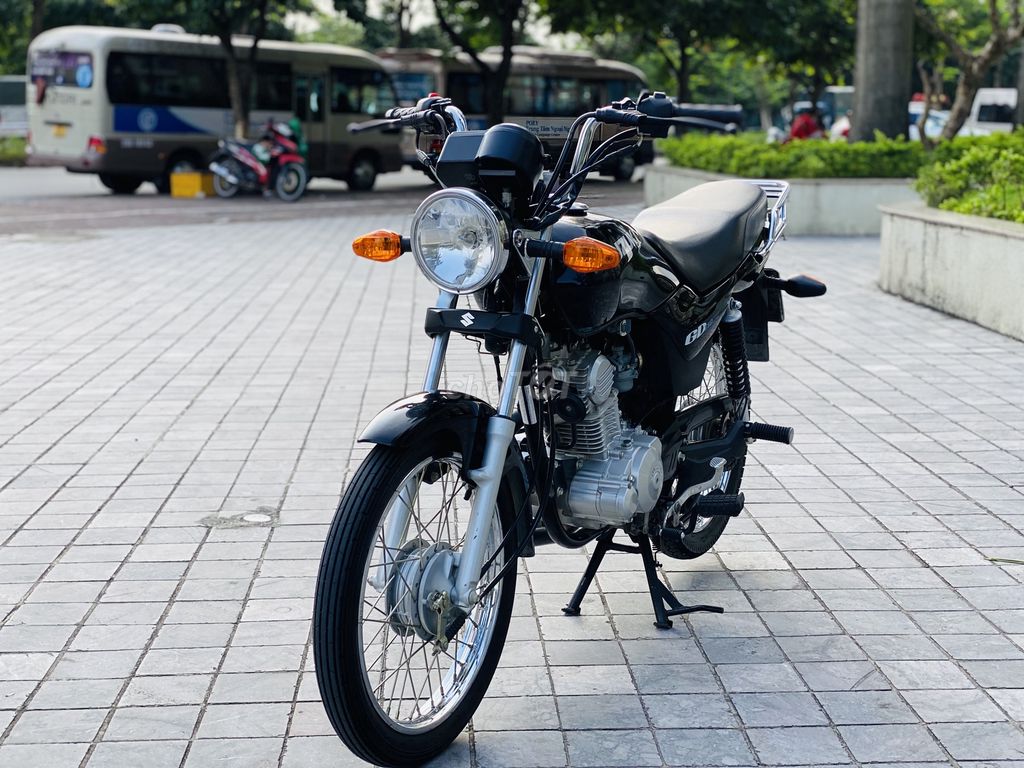SUZUKI GD 110 MÀU ĐEN CÔN TAY XE 1 CHỦ MỚI 99%. Mua bán Xe máy tại Quận Nam Từ Liêm Hà Nội được đăng bởi A.SỰ hình 2