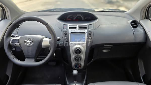 Toyota Yaris 2013. Mua bán Ô tô tại Thành phố Vinh Nghệ An được đăng bởi Bình Trọng hình 4