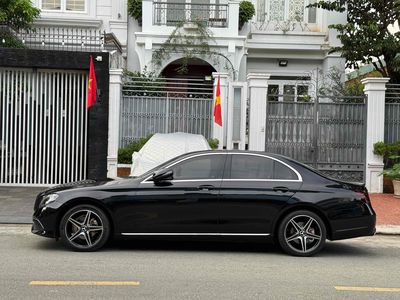 Mercedes Benz E Class 2019 E200 Sport - 80000 km. Mua bán Ô tô tại Quận Bình Thạnh Tp Hồ Chí Minh được đăng bởi kim hạo thiên