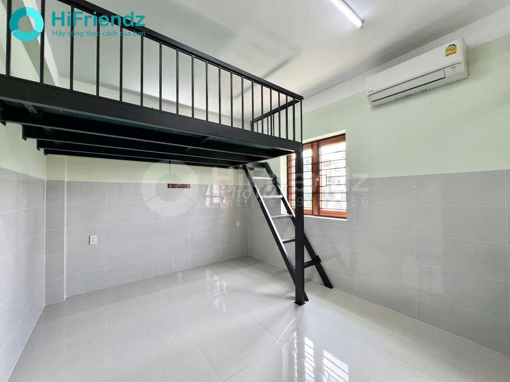 CHO THUÊ CĂN HỘ DUPLEX TÁCH BẾP CỬA SỔ TRỜI NGAY CÔNG VIÊN LÀNG HOA