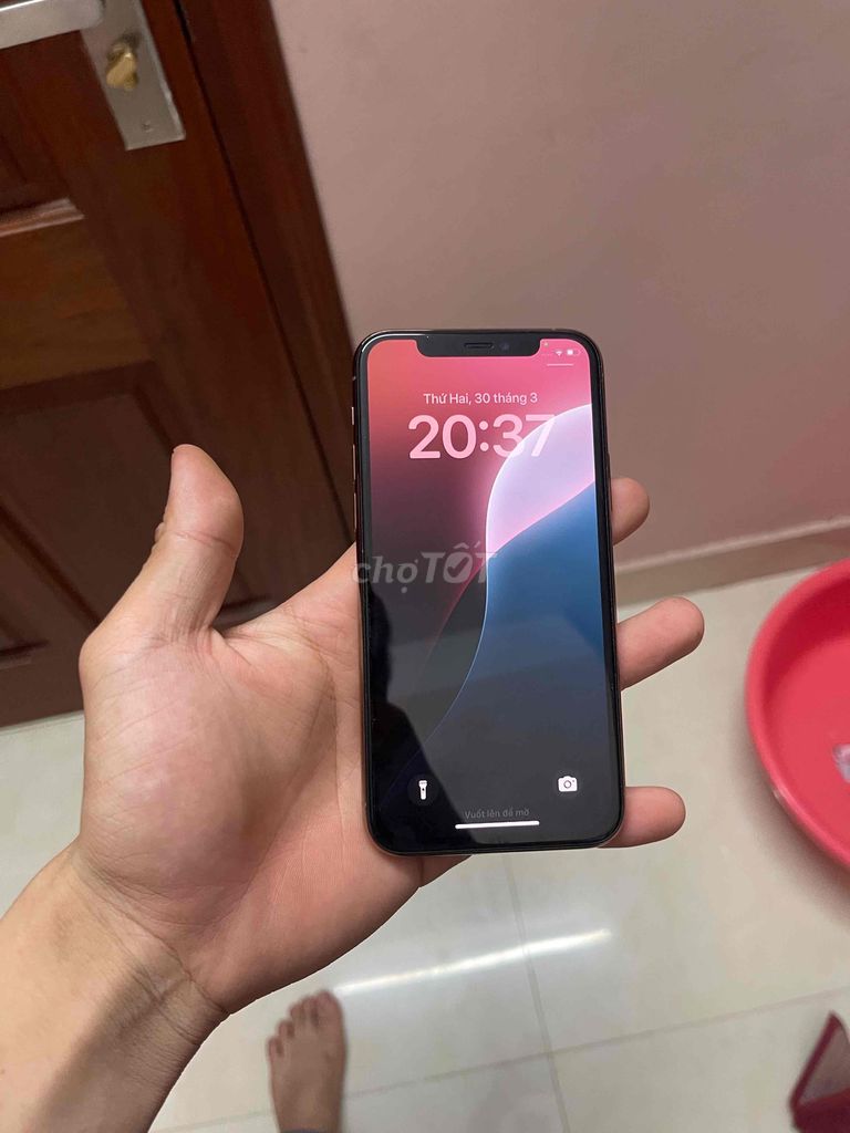 Apple iPhone 11 Pro 64GB Vàng. Mua bán Điện thoại tại Thị xã Từ Sơn Bắc Ninh được đăng bởi hải nguyễn trọng hình 1