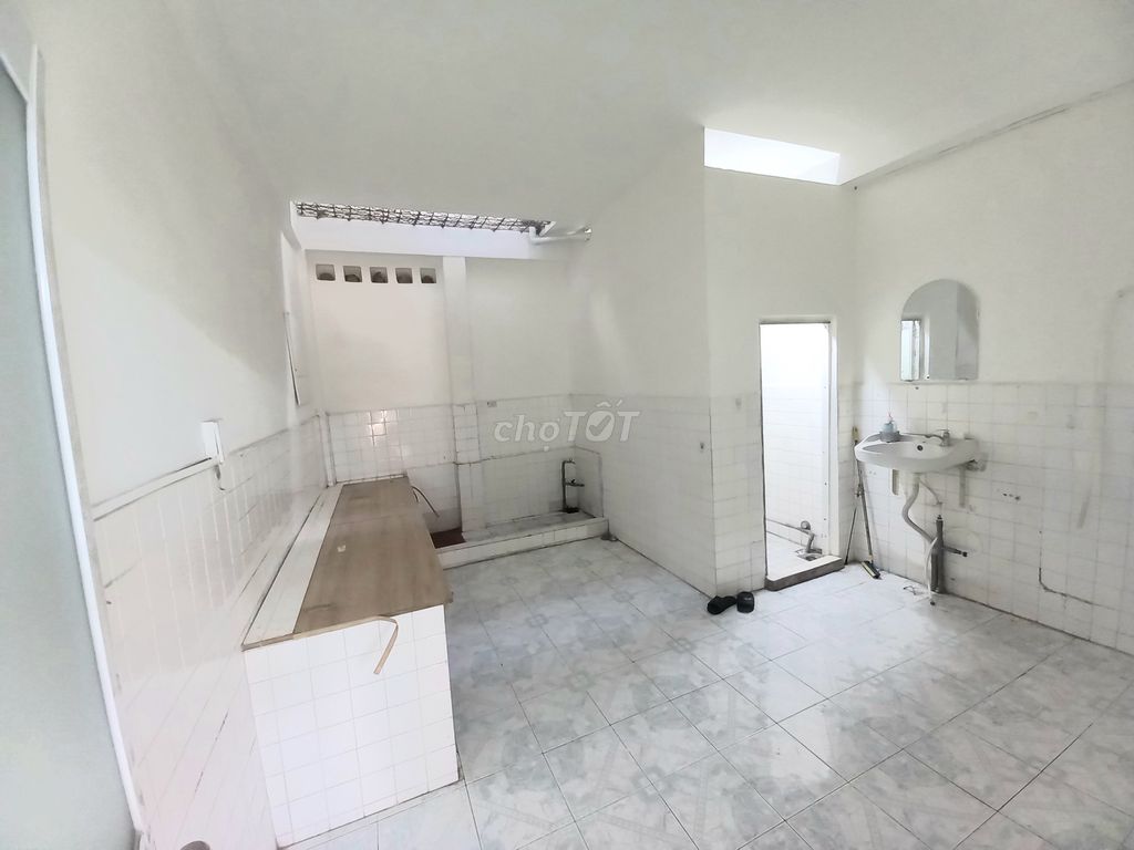 Nhà 1 trệt hẻm xe hơi Nguyễn Xí (Gần Trường THPT Thanh Đa) - ảnh 3