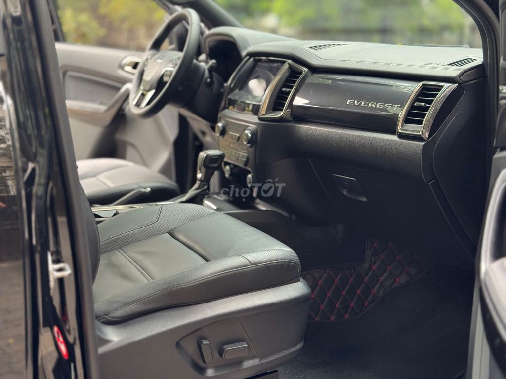 SIÊU CỌP FORD EVEREST 2022 4x4AT NGUYÊN ZIN. Mua bán Ô tô tại Quận Gò Vấp Tp Hồ Chí Minh được đăng bởi Chợ Xe Ô Tô 362 Xe Chất uy Tín hình 12