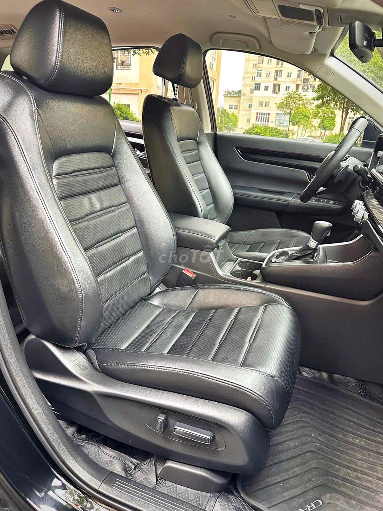 Honda CRV L 2025 phom mới - 9000km. Mua bán Ô tô tại Quận Cầu Giấy Hà Nội được đăng bởi Thái Hoàng Long Auto hình 8