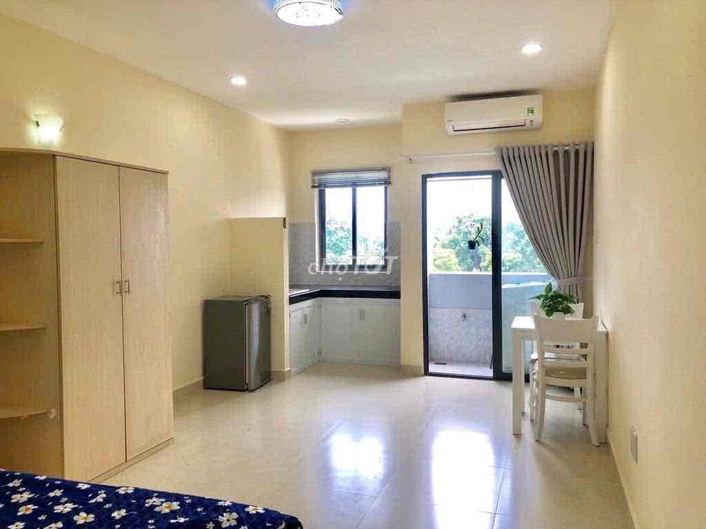 Ban công máy giặt riêng full nội thất ngay yên thế  p2 tân bình