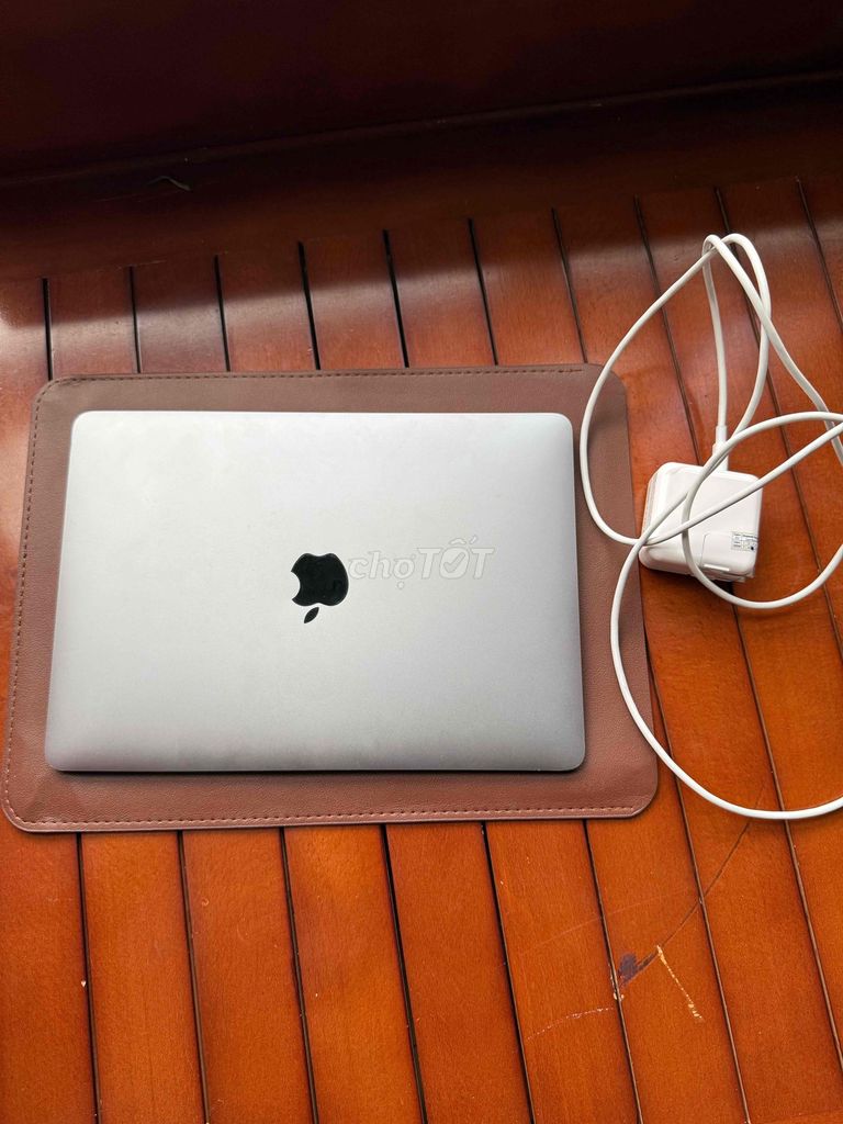 Apple Macbook 12inch 2015 8GB/500GB Bạc. Mua bán Laptop tại Quận Hà Đông Hà Nội được đăng bởi Anh Khánh hình 1