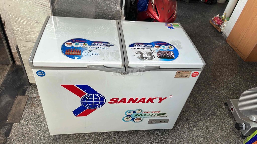 tủ đông mát sanaky 250L inverter new 90% nguyênzin