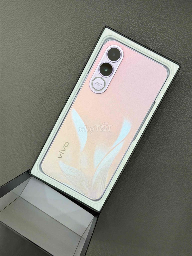 Vivo V70 FE 5G 8/256GB VN New 100% TGDD. Mua bán Điện thoại tại Quận Ninh Kiều Cần Thơ được đăng bởi Thái Mobile hình 1