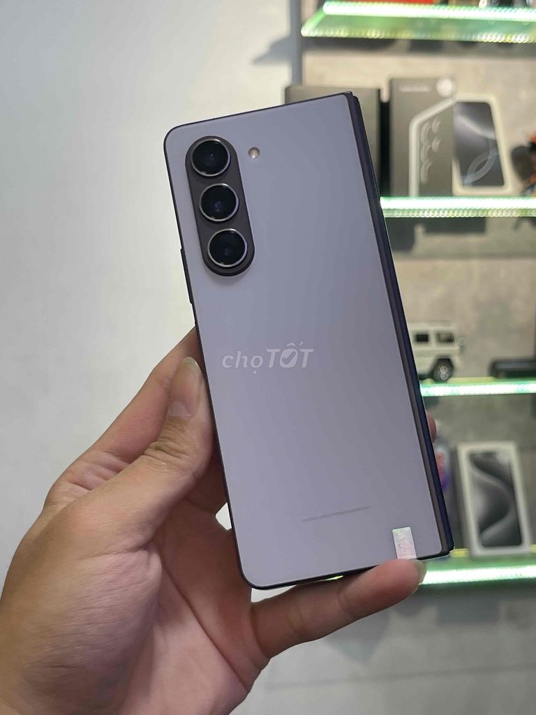 Samsung Z Fold5 1TB Màu đặc biệt. Mua bán Điện thoại tại Quận 3 Tp Hồ Chí Minh được đăng bởi Anh Tuấnnn Mobile hình 1