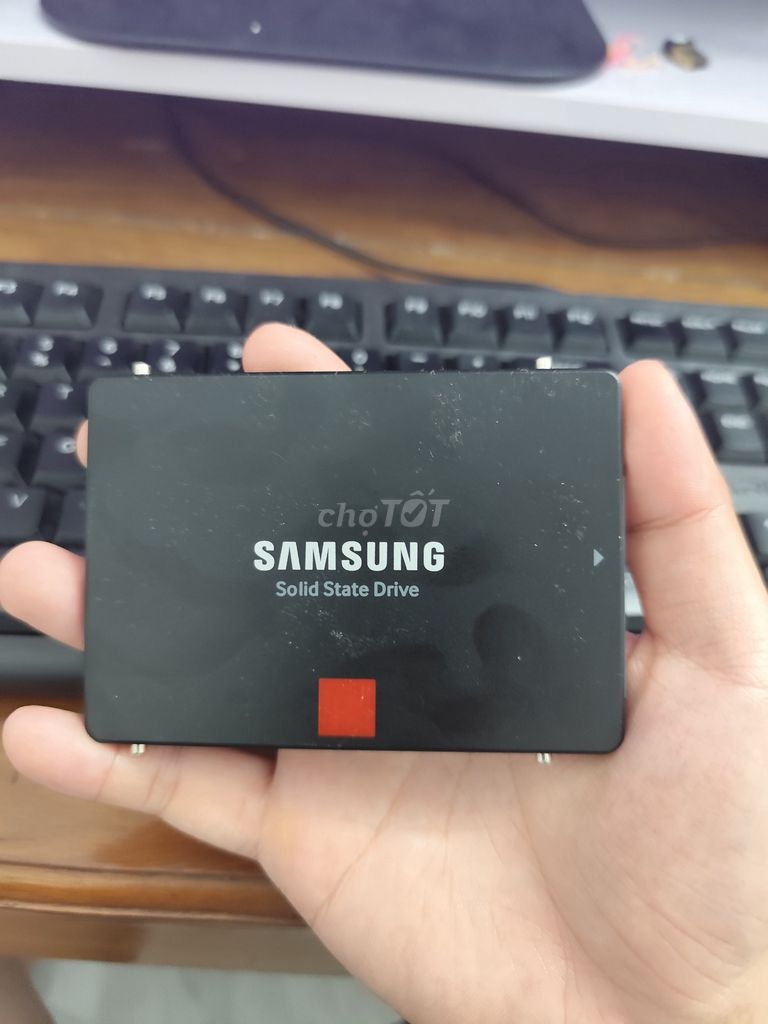 Ổ cứng SSD Samsung 860 PRO 512GB Đã qua sử dụng. Mua bán Linh kiện (RAM, Card...) tại Huyện Hòa Vang Đà Nẵng được đăng bởi Anh Phi Nguyễn hình 1