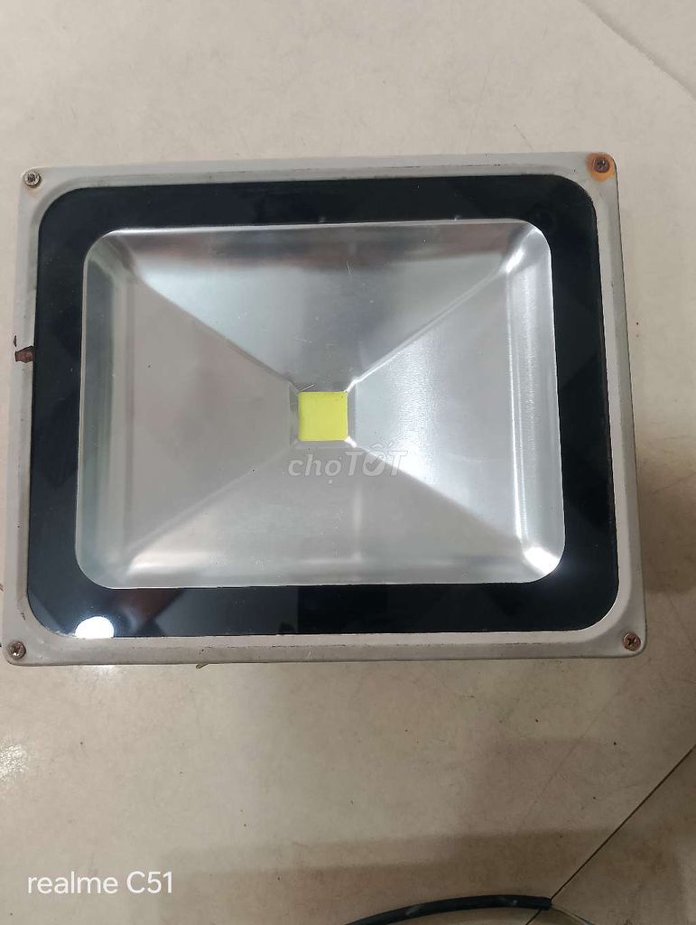 Đèn pha LED 50W ánh sáng trắng. Mua bán Đèn tại Quận Cái Răng Cần Thơ được đăng bởi Truongbakhan hình 1