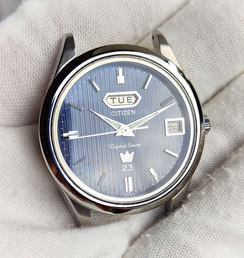 Đồng hồ CITIZEN CYSTAL 7