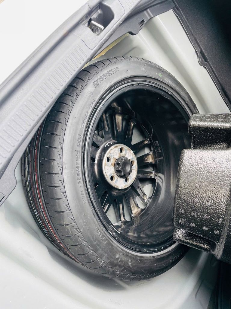 Toyota Camry 2.0Q 2021 - 66000 km. Mua bán Ô tô tại Thành phố Thủ Dầu Một Bình Dương được đăng bởi trần thị khánh huyền  hình 11