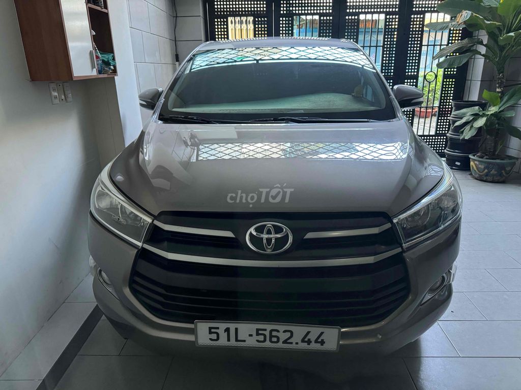 Toyota innova cuối 2017 có cân bằng điện tử. Mua bán Ô tô tại Quận Tân Bình Tp Hồ Chí Minh được đăng bởi Vũ Kim Cương hình 1