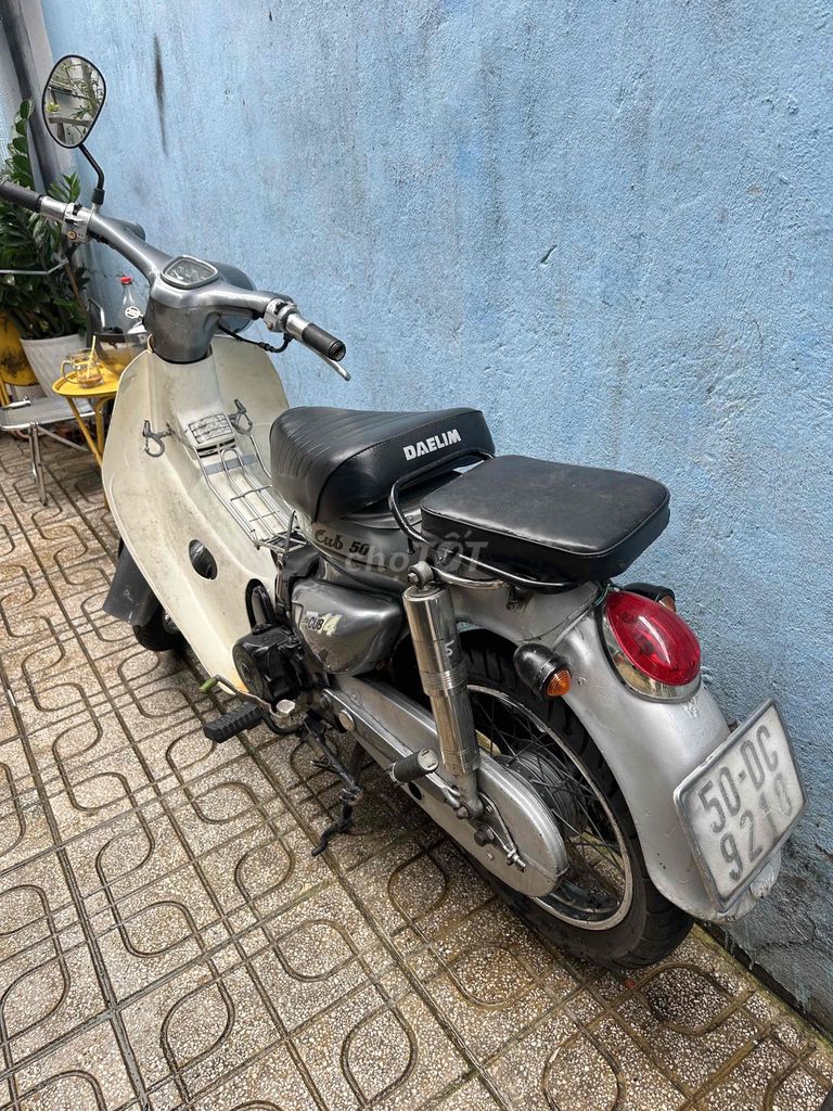 Honda Cub C50 giấy tờ đầy đủ. Mua bán Xe máy tại Quận Tân Bình Tp Hồ Chí Minh được đăng bởi Tâm nhi hình 3