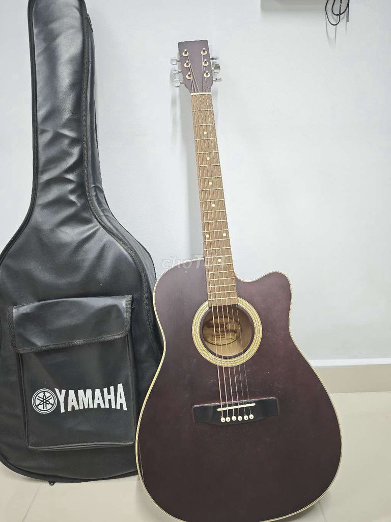 Đàn guitar Yamaha Gỗ Nâu. Mua bán Nhạc cụ tại Thành phố Thủ Đức Tp Hồ Chí Minh được đăng bởi Nguyễn Tuyền hình 1