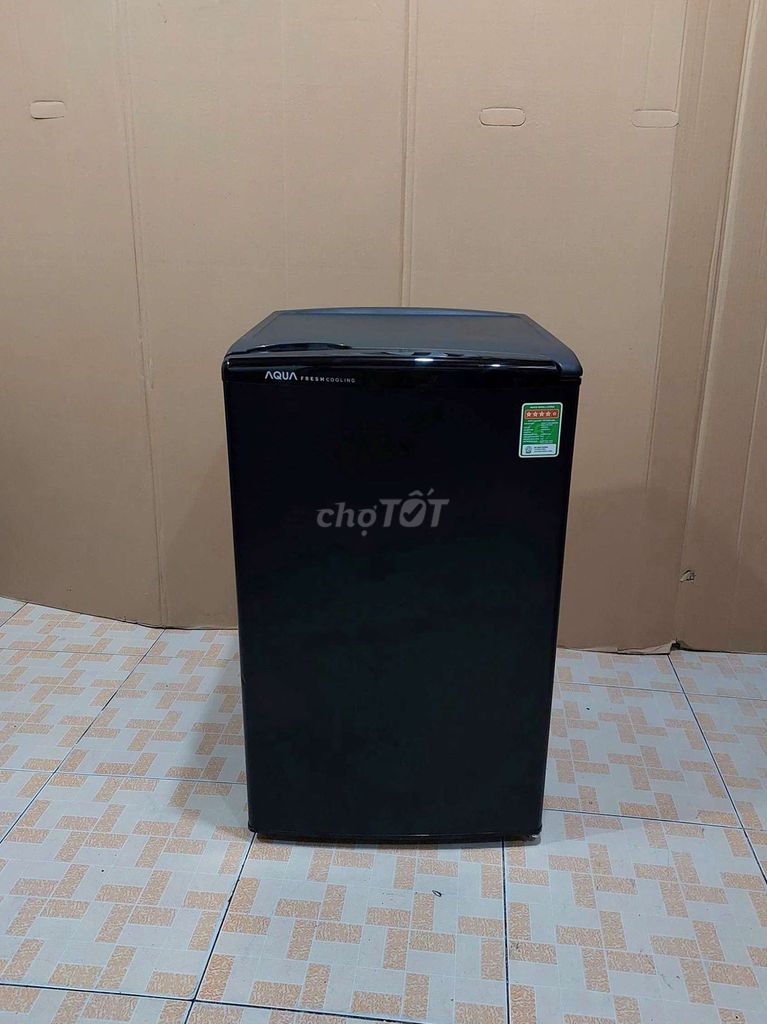 Tủ lạnh Aqua 983P8 1ngăn nhỏ gọn, zin nguyên bản.. Mua bán Tủ lạnh tại Quận Tân Phú Tp Hồ Chí Minh được đăng bởi ĐỨC hình 1