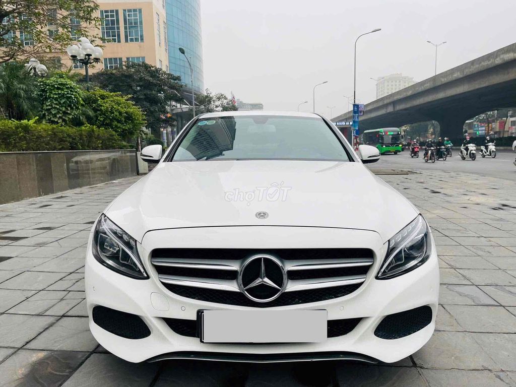 Mercedes Benz C Class 2018 C200 - 80000 km