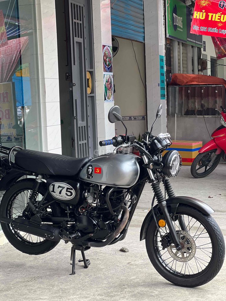 Cần bán Kawasaki W175 2019 Biển SG 9 chủ xe đẹp