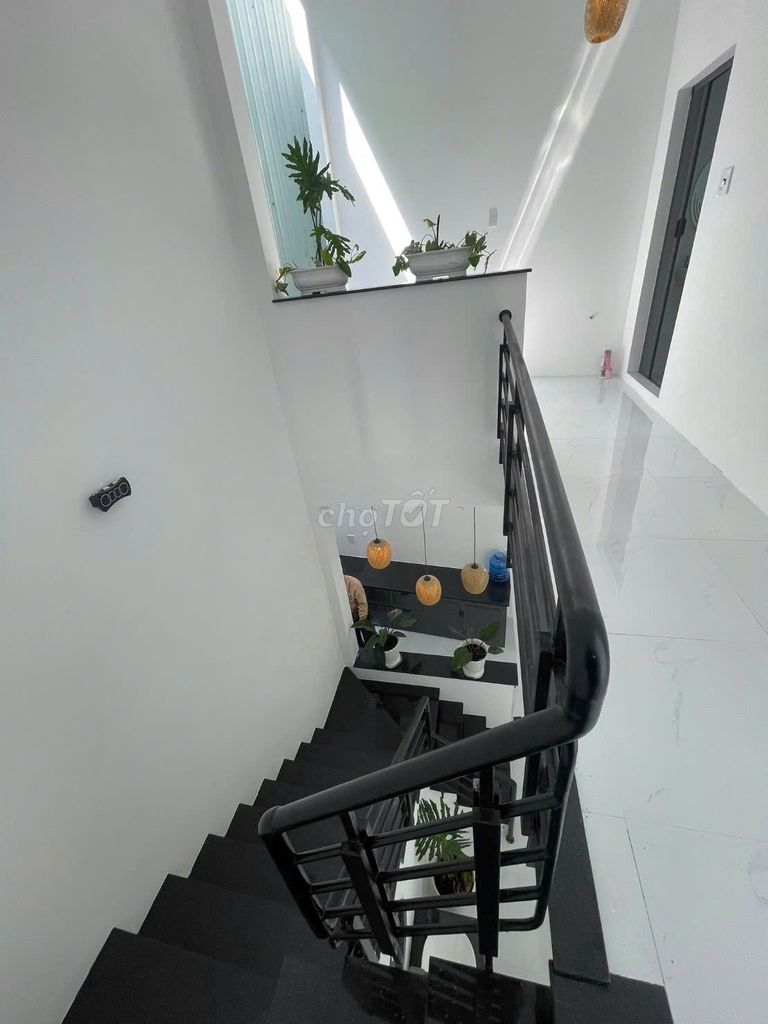 Bán nhà 2 tầng hẻm lê hồng phong Bán nhà 2 tầng hẻm lê hồng phong