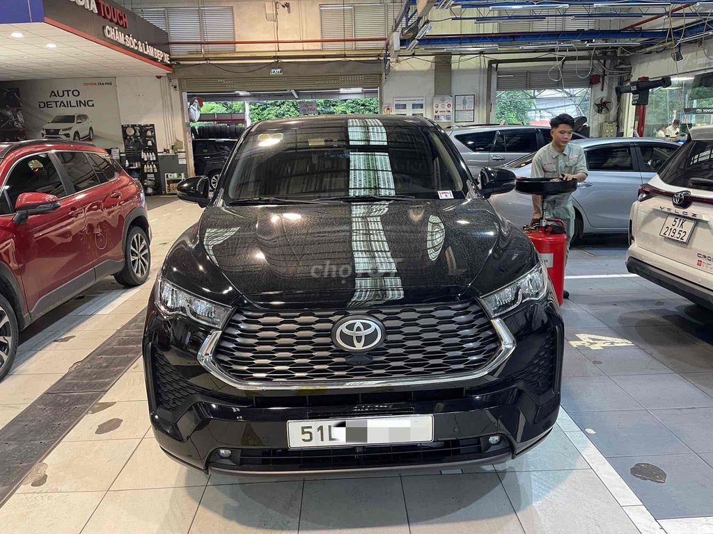 Toyota Innova Cross 2025 - 4600 km. Mua bán Ô tô tại Quận Tân Phú Tp Hồ Chí Minh được đăng bởi Nguyễn Hồ Đạt hình 1