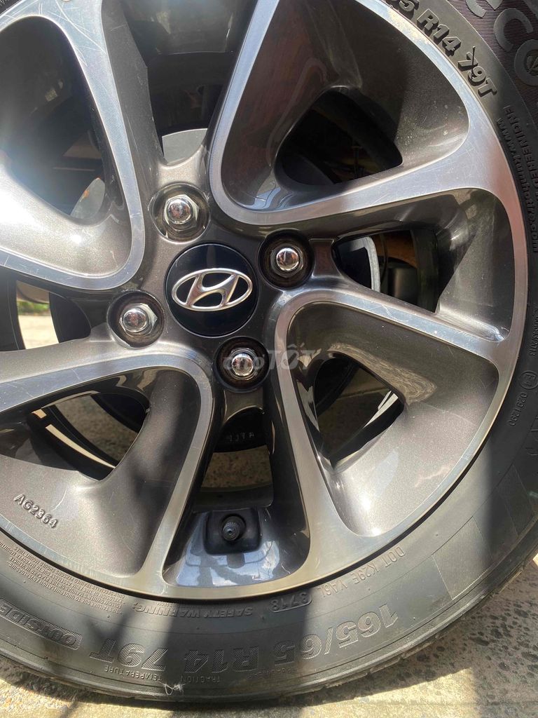 Hyundai Grand i10 2018 1.2 MT - 50000 km